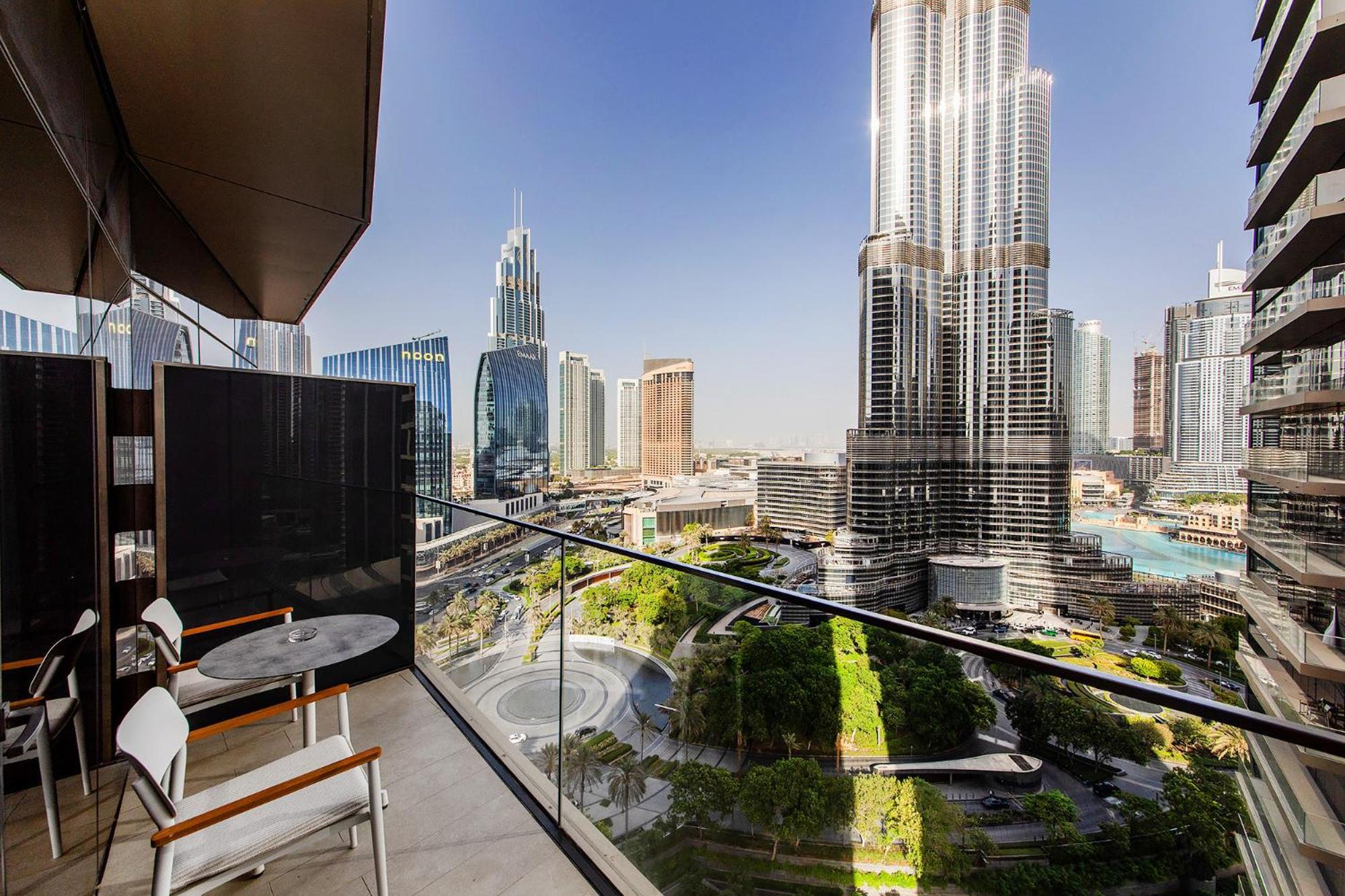 Luxury In Address Opera - 3bdr Апартаменти